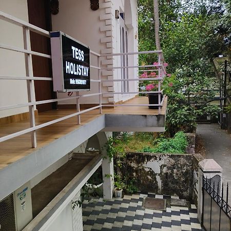 Tess Holistay Fort Kochi Exterior photo